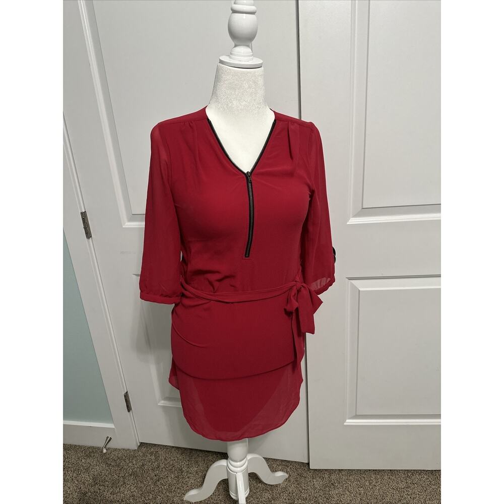 iZ Breyer Woman’s Hot Pink Dress Size Small